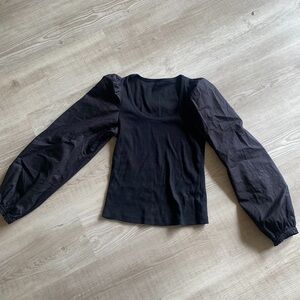 NWOT Black blouse